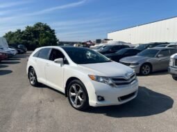 
										Toyota Venza AWD V6 2016 full									