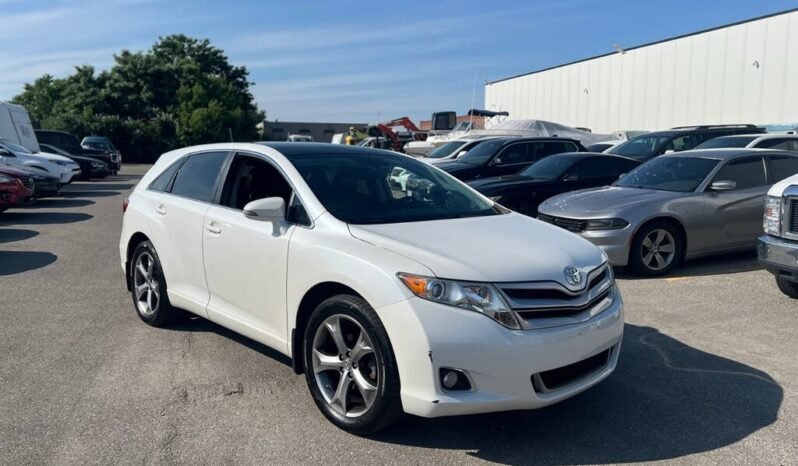 
								Toyota Venza AWD V6 2016 full									