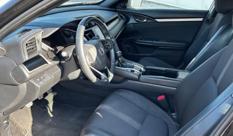 
								2020 Honda Civic Sport Hatchback full									