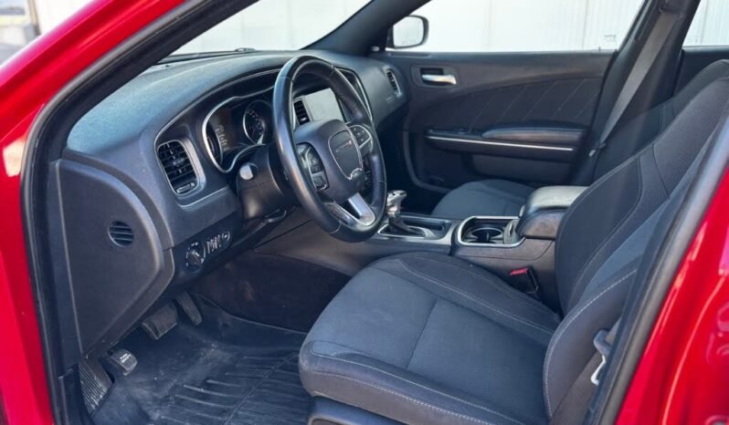 
								2016 Dodge Charger SXT AWD full									