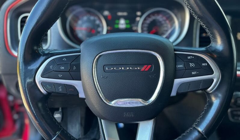 
								2016 Dodge Charger SXT AWD full									