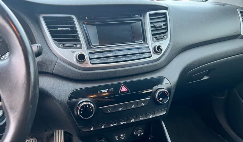 
								2017 Hyundai Tucson 2.0L Premium full									