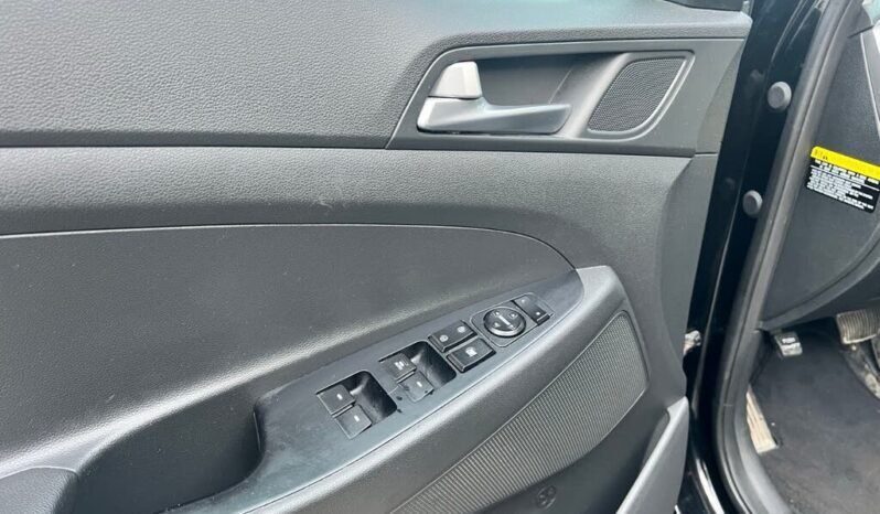 
								2017 Hyundai Tucson 2.0L Premium full									