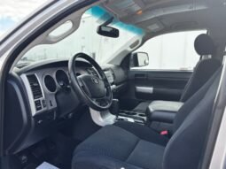 
										2009 Toyota Tundra SR5 Double Cab 5.7L 4WD full									