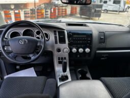 
										2009 Toyota Tundra SR5 Double Cab 5.7L 4WD full									