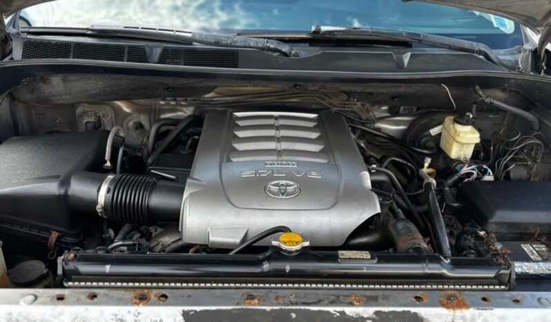 
								2009 Toyota Tundra SR5 Double Cab 5.7L 4WD full									