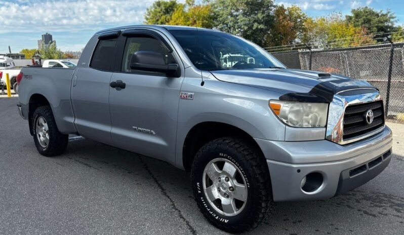 
								2009 Toyota Tundra SR5 Double Cab 5.7L 4WD full									