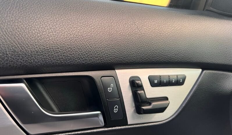 
								2012 Mercedes Benz C350 Coupe full									