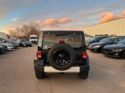 
										2013 Jeep Wrangler Unlimited Sahara 4WD full									