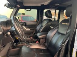 
										2013 Jeep Wrangler Unlimited Sahara 4WD full									