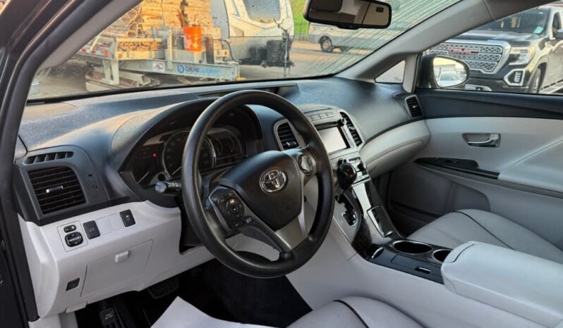 
								2013 Toyota Venza full									
