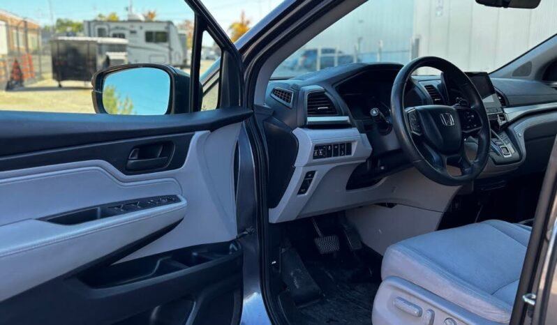 
								2018 Honda Odyssey EX full									