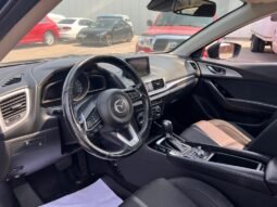 
										2018 Mazda 3 GS full									