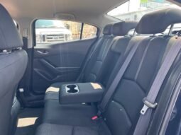 
										2018 Mazda 3 GS full									