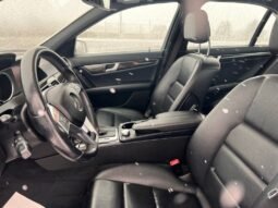 
										2012 Mercedes-Benz C300 full									