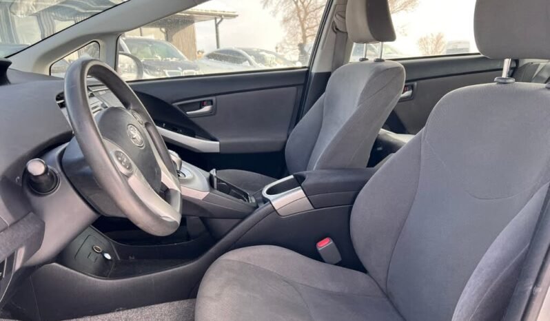 
								2014 Toyota Prius Hybrid full									