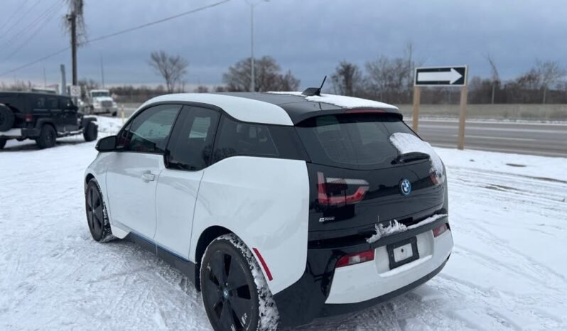 
								2015 BMW I3 RWD full									