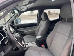 
										2015 Toyota Tacoma 4WD Double Cab full									