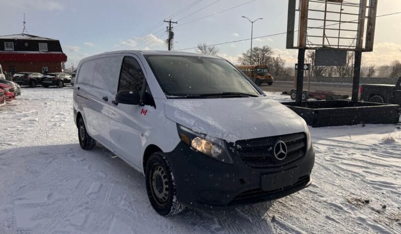 
								2020 Mercedes-Benz Metris RWD full									