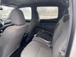 
										2013 Toyota Tacoma Double Cab SB full									