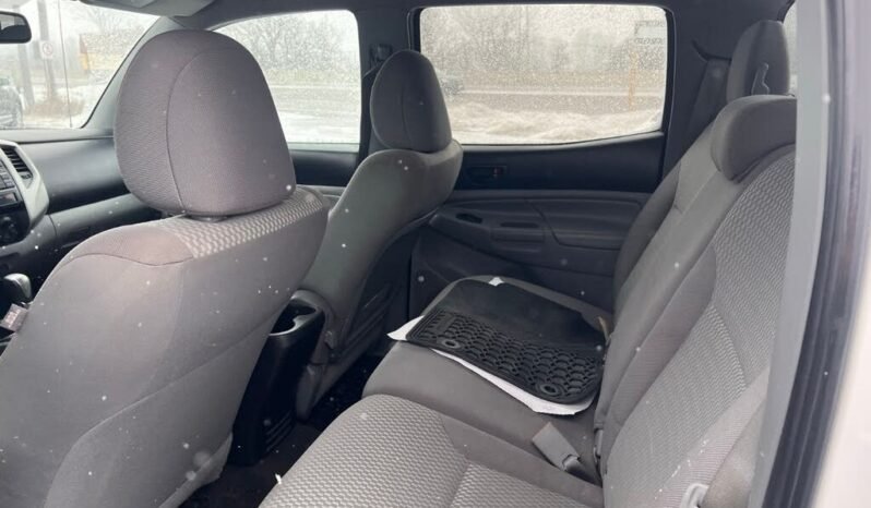 
								2013 Toyota Tacoma Double Cab SB full									