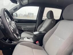 
										2013 Toyota Tacoma Double Cab SB full									