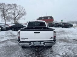 
										2013 Toyota Tacoma Double Cab SB full									
