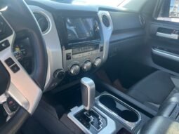 
										2018 Toyota Tundra SR5 Double Cab 5.7L 4WD full									