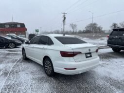 
										2019 Volkswagen Jetta Highline full									