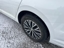 
										2019 Volkswagen Jetta Highline full									