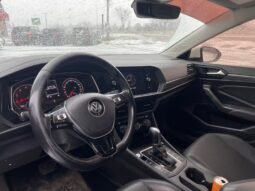 
										2019 Volkswagen Jetta Highline full									