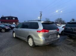 
										2011 Toyota Sienna XLE 5dr V6 XLE 7-Pass FWD full									
