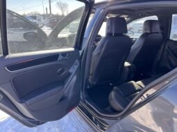 
										2011 Volkswagen Golf GTI full									