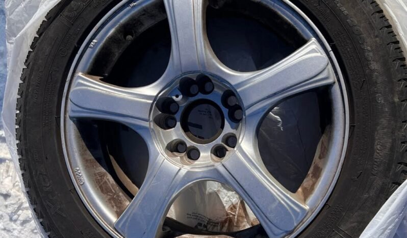 
								2011 Volkswagen Golf GTI full									