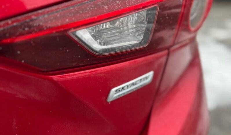 
								2014 Mazda Mazda 3 GS full									