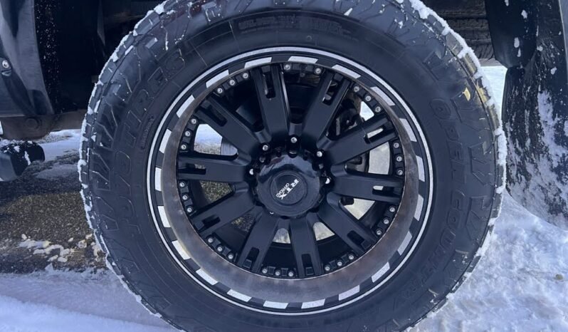 
								2014 RAM 2500 Laramie Mega Cab 4WD full									