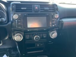 
										2014 Toyota 4Runner SR5 4WD full									