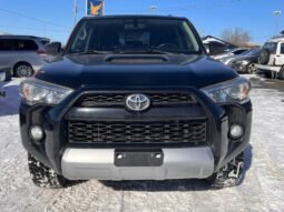 
										2014 Toyota 4Runner SR5 4WD full									