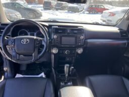 
										2014 Toyota 4Runner SR5 4WD full									