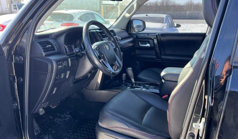 
								2014 Toyota 4Runner SR5 4WD full									