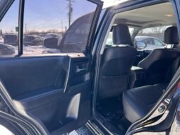 
										2014 Toyota 4Runner SR5 4WD full									