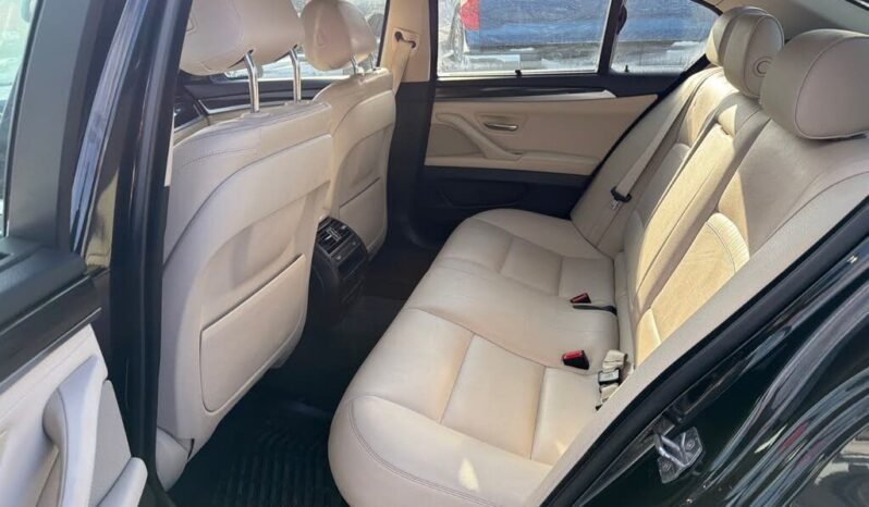 
								2015 BMW 528xi AWD full									