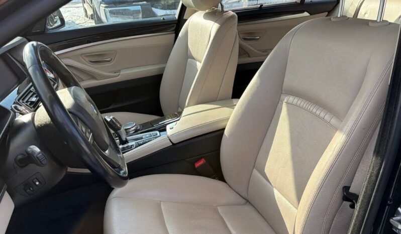 
								2015 BMW 528xi AWD full									