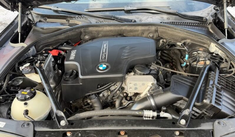 
								2015 BMW 528xi AWD full									