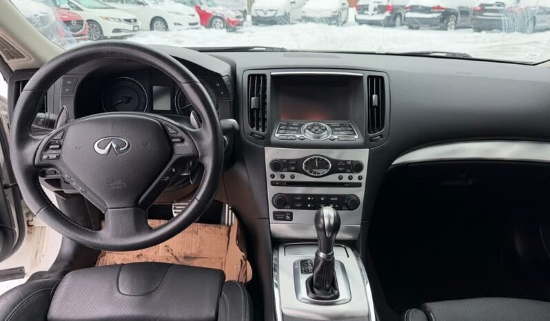 
								2015 Infiniti Q60 Sport Coupe AWD full									