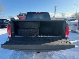 
										2017 Ram 1500 ST Quad Cab 4WD full									