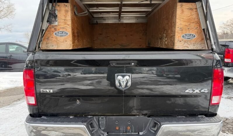 
								2018 Ram 1500 SLT Quad Cab 4WD full									