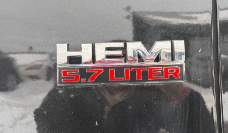 
								2018 Ram 1500 SLT Quad Cab 4WD full									