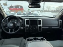 
										2018 Ram 1500 SLT Quad Cab 4WD full									