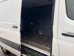 
										2020 Mercedes Benz Sprinter 2500 Cargo RWD full									